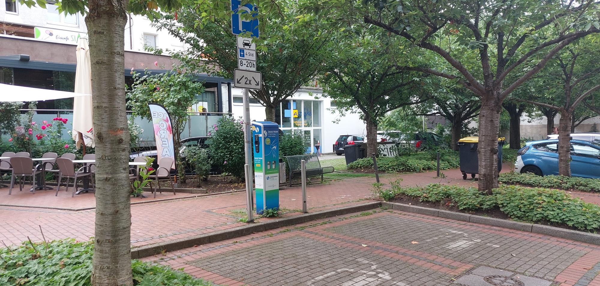 Ladestation Heilenstraße.jpg